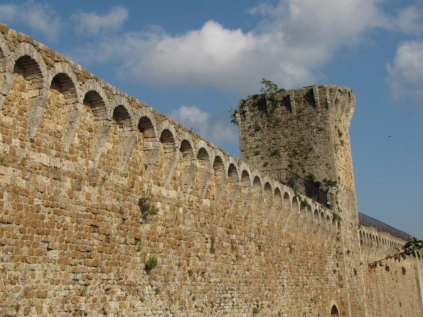 The-ancient-walls
